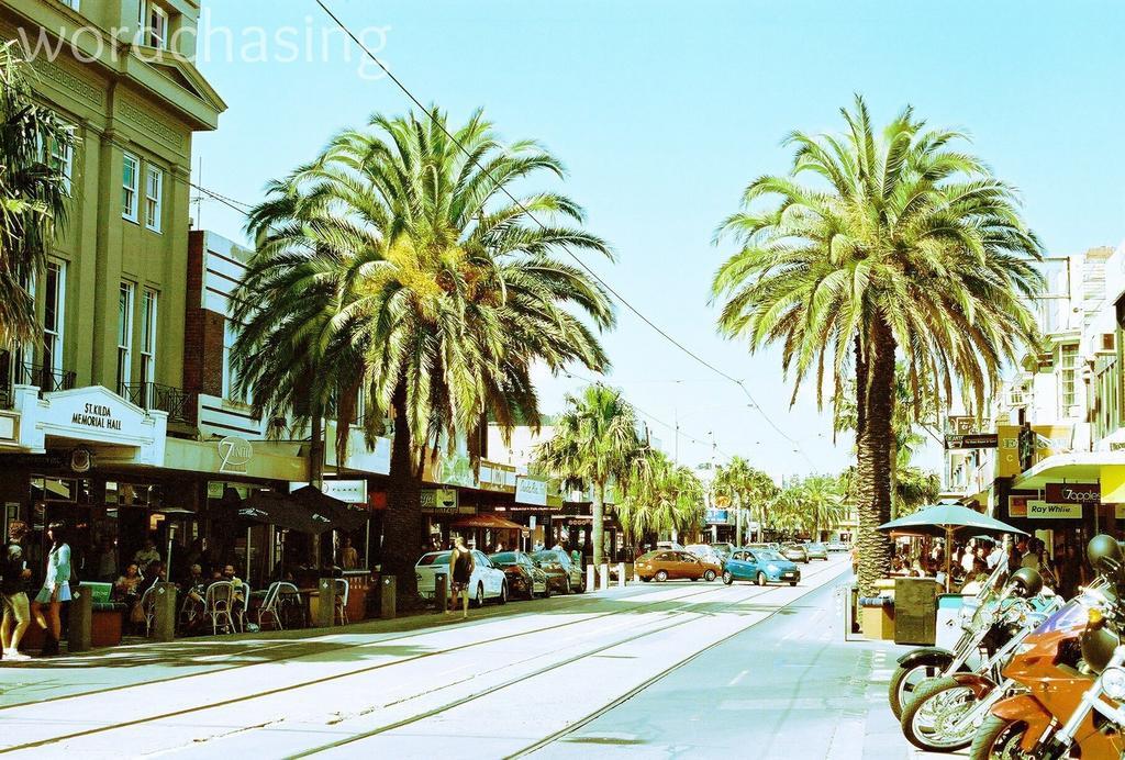 St Kilda East Backpackers' Hostel Melbourne Exterior photo